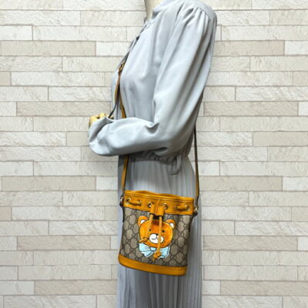 Gucci EXO KAI Collaboration GG Supreme Shoulder Bag Canvas Beige - Picture 2 of 7